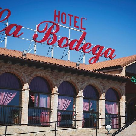 Hotel La Bodega La Almunia de Doña Godina Exteriör bild