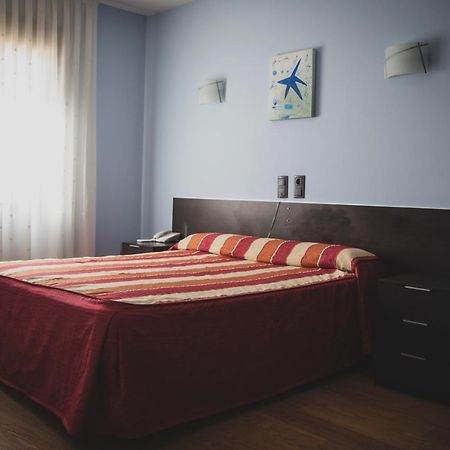 Hotel La Bodega La Almunia de Doña Godina Exteriör bild